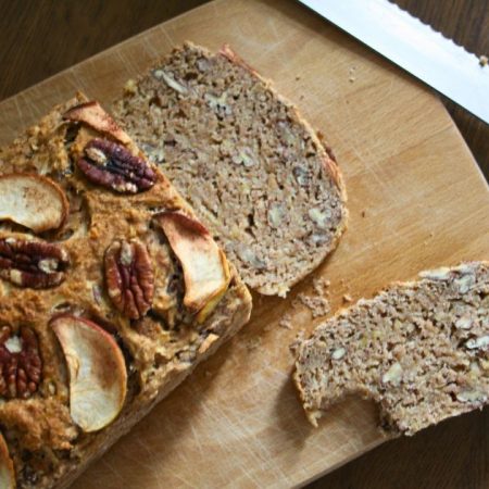 Rezeptkartenbild saftiges Apfelbrot