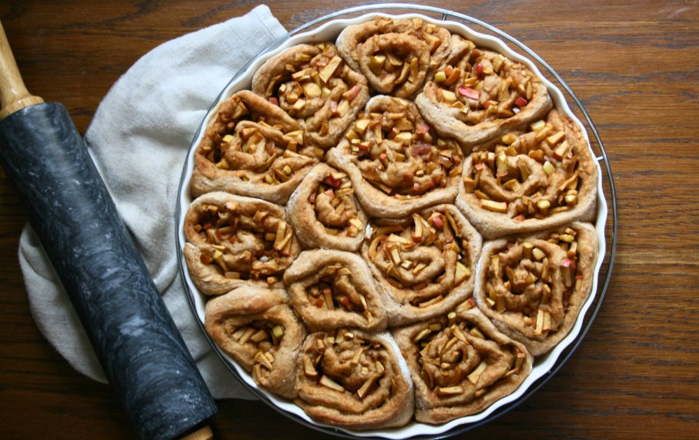 Apfel Zimtschnecken aus dem Backofen